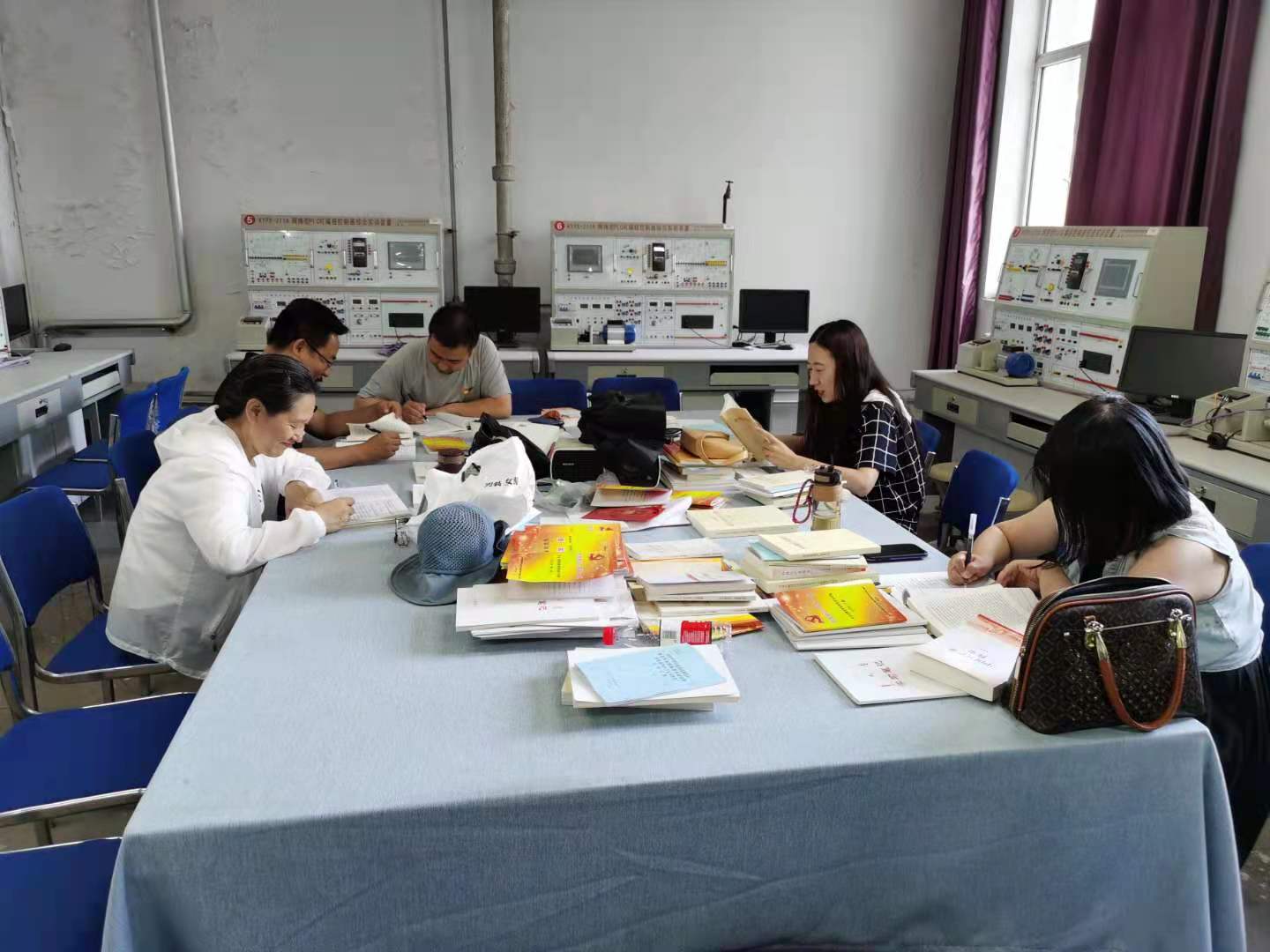 说明: 说明: C:\Users\KMXY\AppData\Local\Temp\WeChat Files\566499a1604d036c4e432ee7b46f4a9.jpg