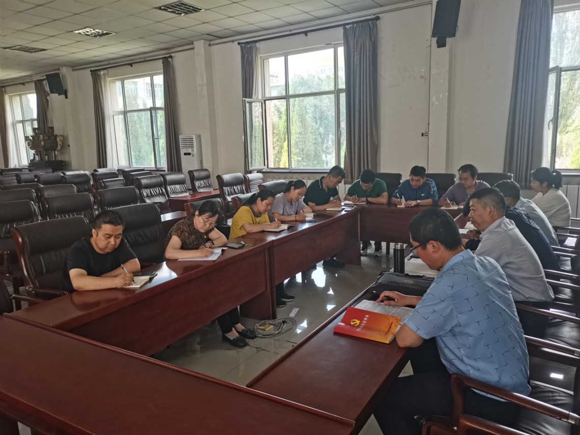 说明: 说明: F:\分类管理\员工党支部\21.3党务\党史教育文件\活动\7.2中心组集中学习\3.jpg